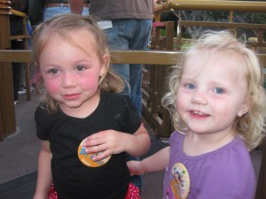 waiting in line with Gentry - they were cutie pies! (most of the time)