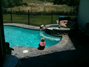 Mo's pool is the best!